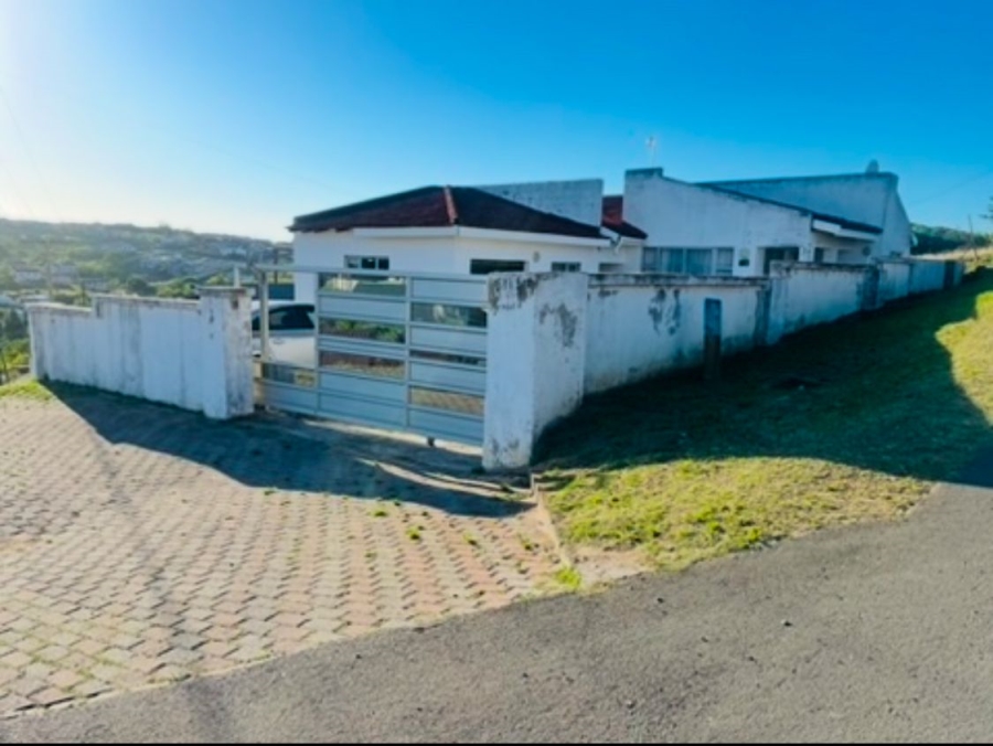 4 Bedroom Property for Sale in Mdantsane Nu 16 Eastern Cape